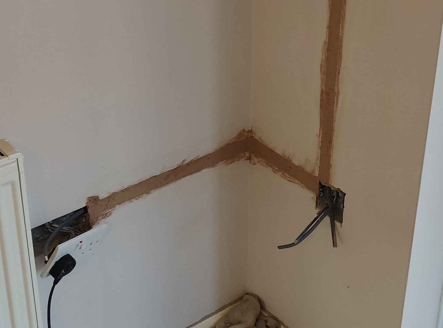 Socket / switch moving, Wokingham